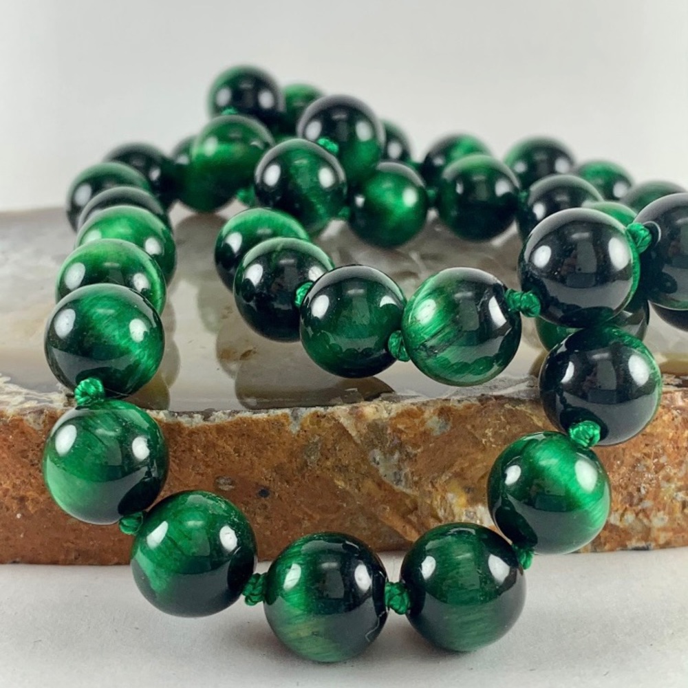 Green Tigers Eye Necklace - Picture 5 of 5